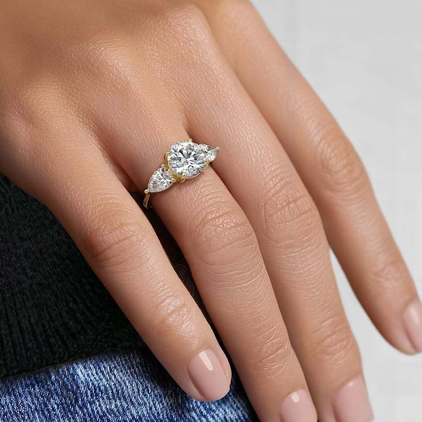 MUSHAN カスタムジュエリー スターリングシルバーリング - Moissanite Ring のレビューと価格