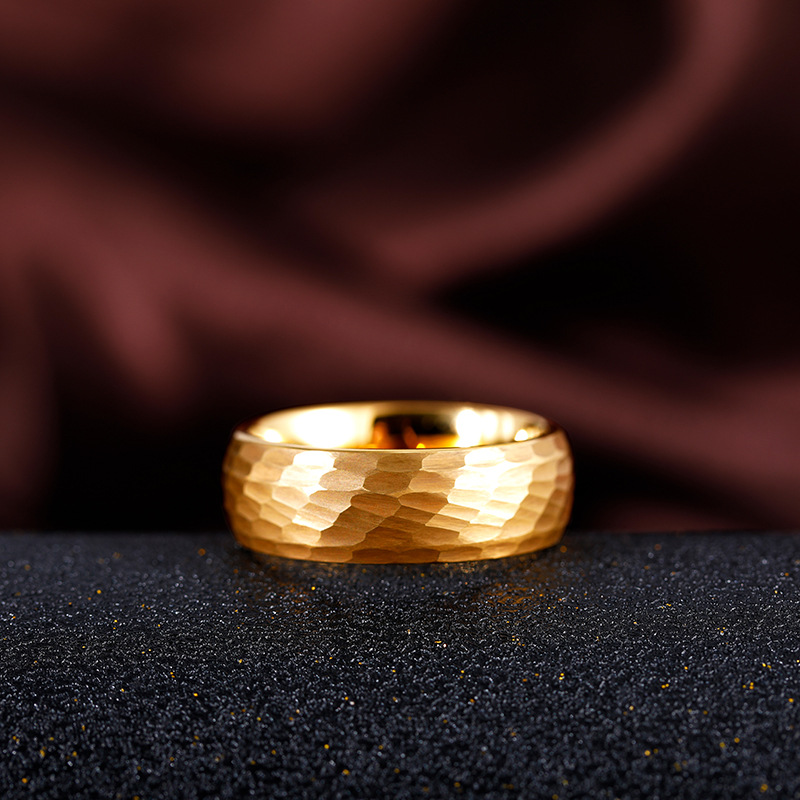ハンマー多面チタンリング男性女性のための黒つや消しステンレス - Titanium Steel Ring のレビューと価格