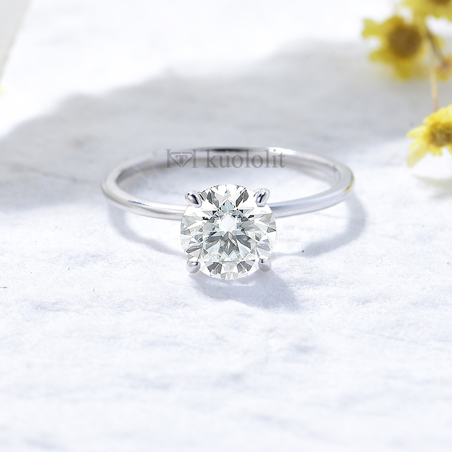 1CT‑2CT ラウンドカット 8.0mm Dカラー VVS - Moissanite Ring のレビューと価格